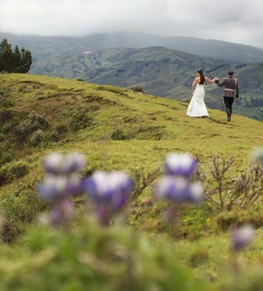 Jay Vandermeer Photography fotografo de bodas Guayaquil Quito Quilotoa crater Ecuador wedding photography - Cristina & David 